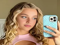 Chat With Beauties image